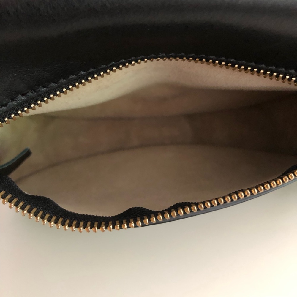 Chloé Kurtis Black Leather Crossbody with Gold Hardware - Picture 9 of 10